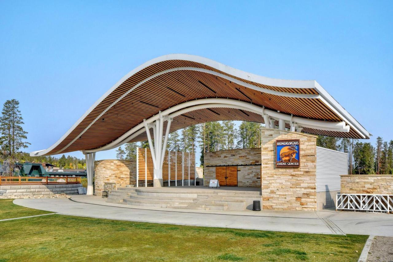 Riverside Luxury Villa: Hot Tub, Views & Activity Perks Winter Park Exterior photo