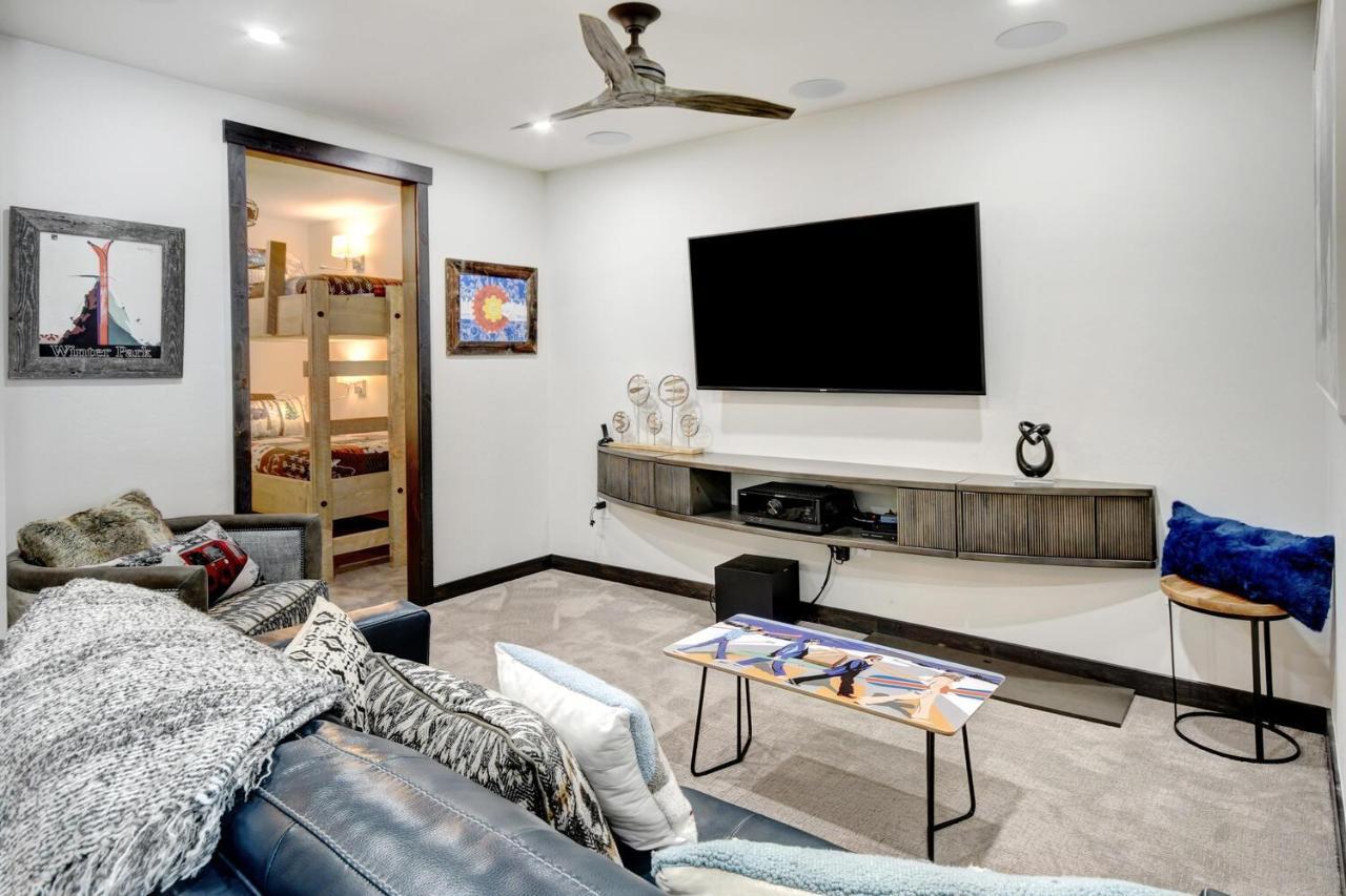 Riverside Luxury Villa: Hot Tub, Views & Activity Perks Winter Park Exterior photo