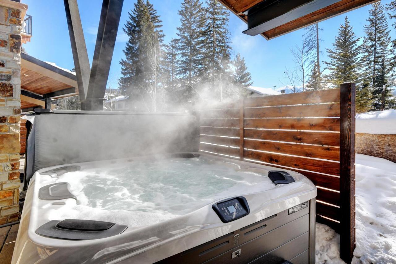Riverside Luxury Villa: Hot Tub, Views & Activity Perks Winter Park Exterior photo