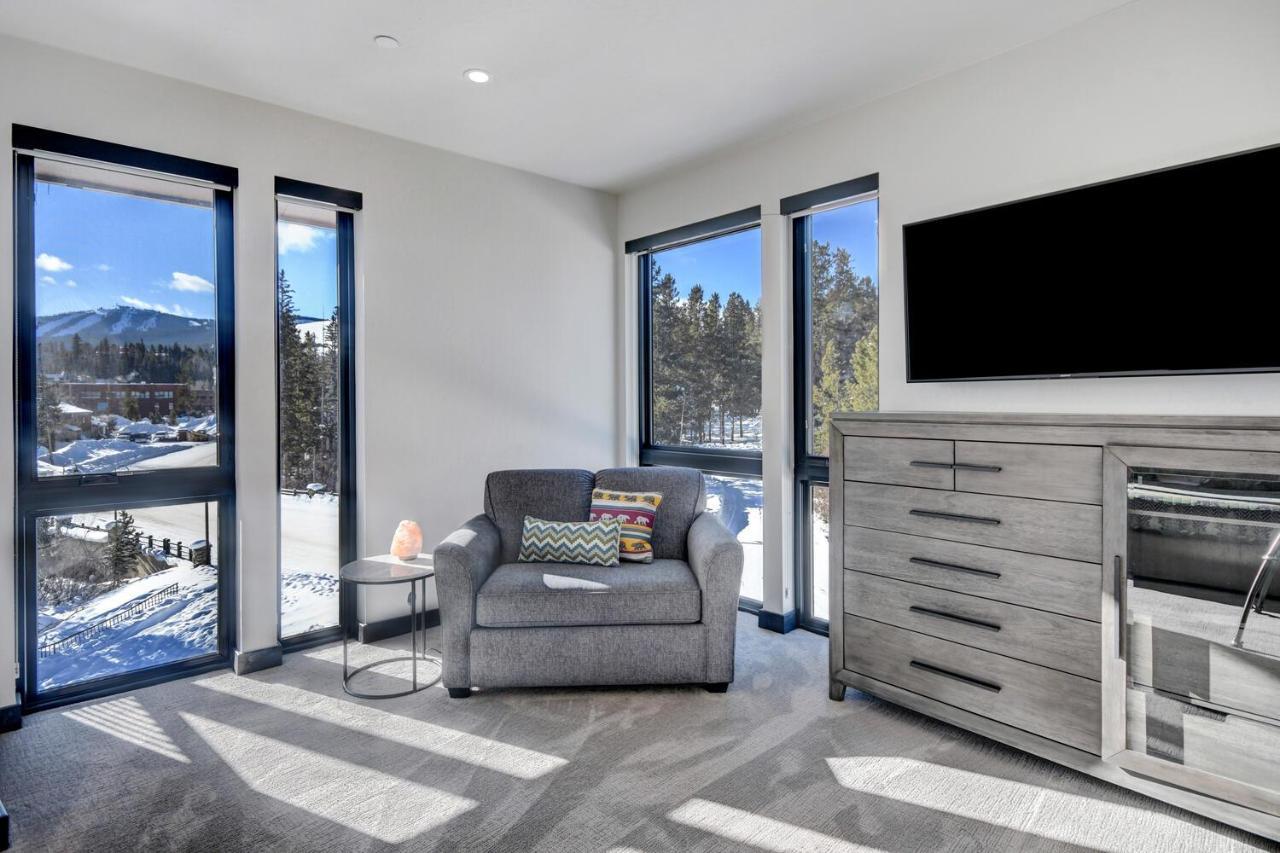 Riverside Luxury Villa: Hot Tub, Views & Activity Perks Winter Park Exterior photo