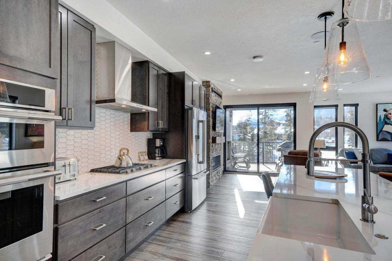 Riverside Luxury Villa: Hot Tub, Views & Activity Perks Winter Park Exterior photo